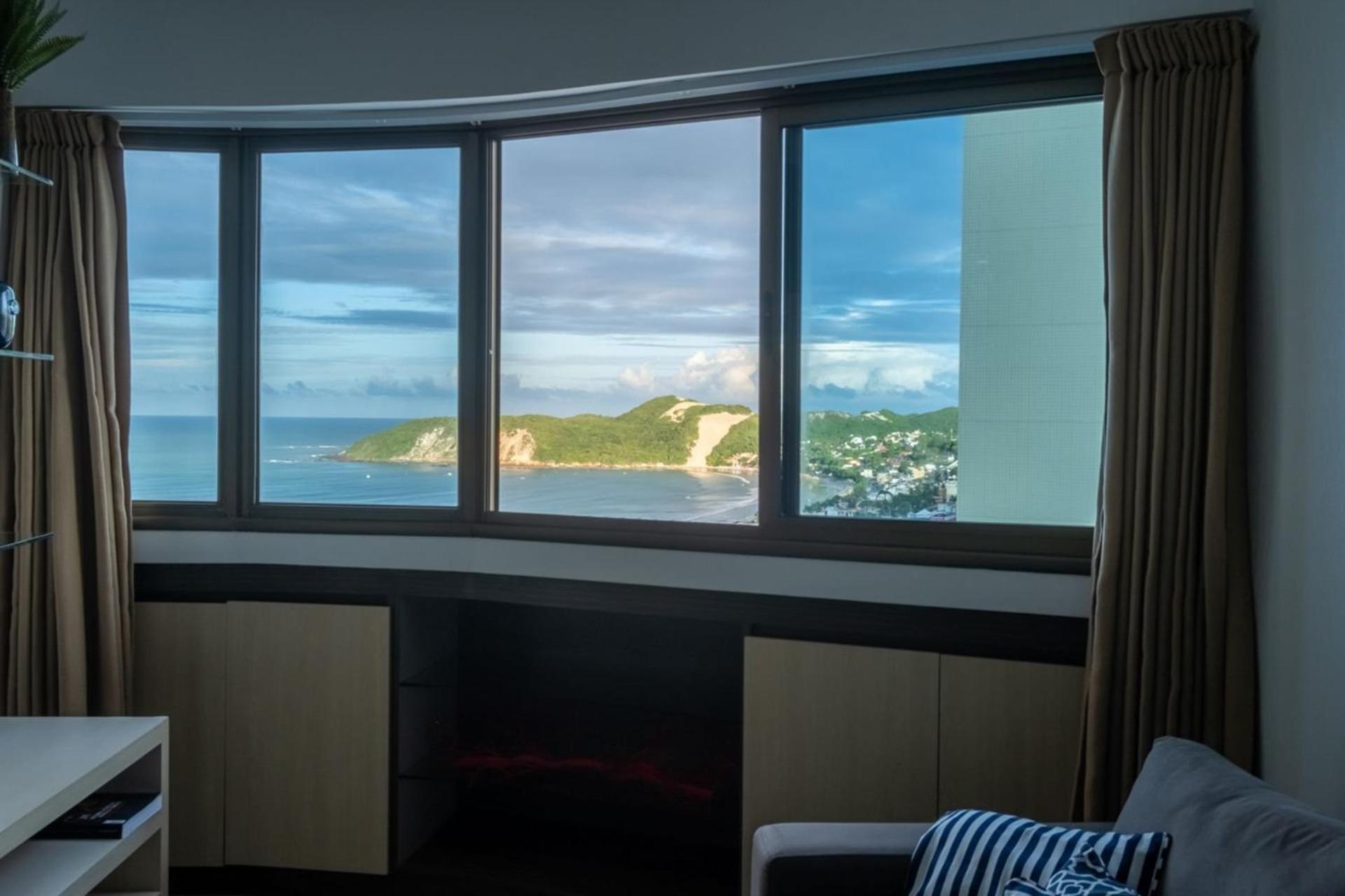 Pontanegra Beachfront Retreat: Family-friendly With Sea Views Apartment *