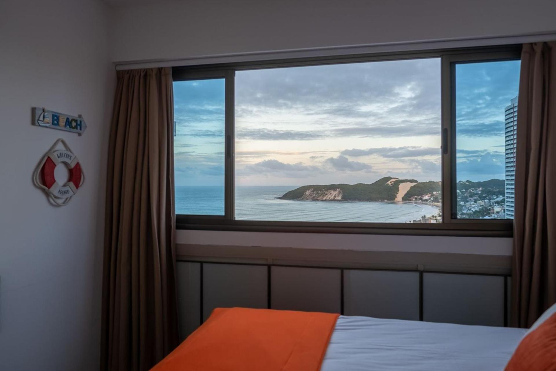 Pontanegra Beachfront Retreat: Family-friendly With Sea Views Natal